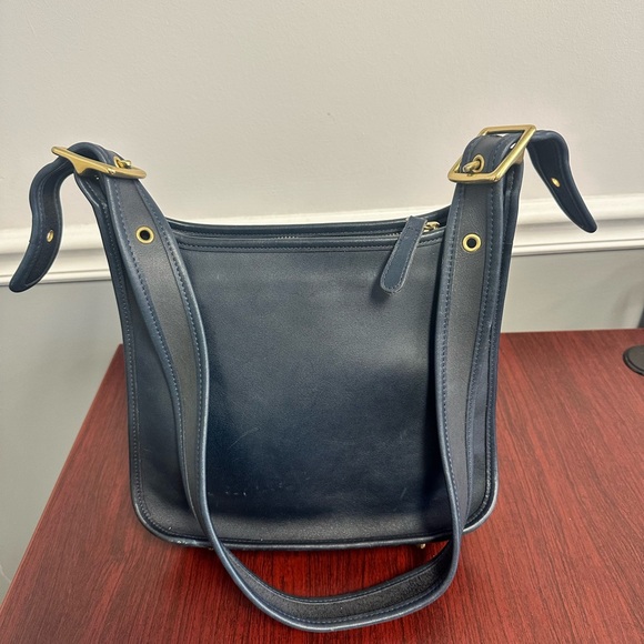Coach Navy Leather Shoulder Bag - Picture 1 of 4